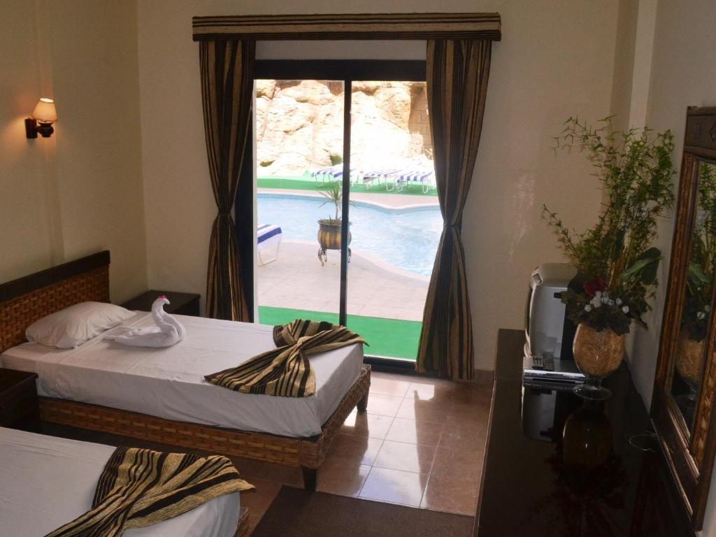 Aida 2 Hotel Naama Bay Шарм-еш-Шейх Номер фото